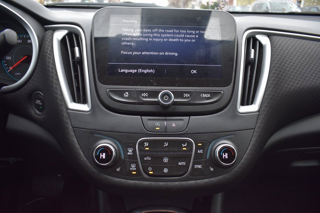 Used 2024 Chevrolet Malibu LT image 19