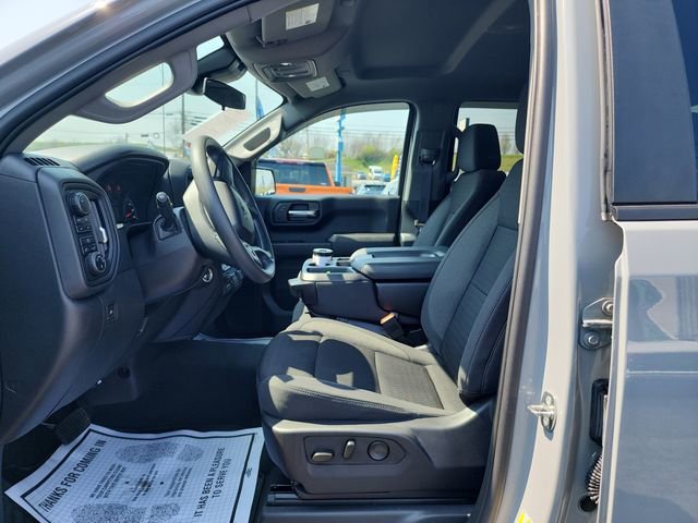 Used 2024 Chevrolet Silverado 1500 Custom Trail Boss w/ LPO, Dark Essentials Package image 18