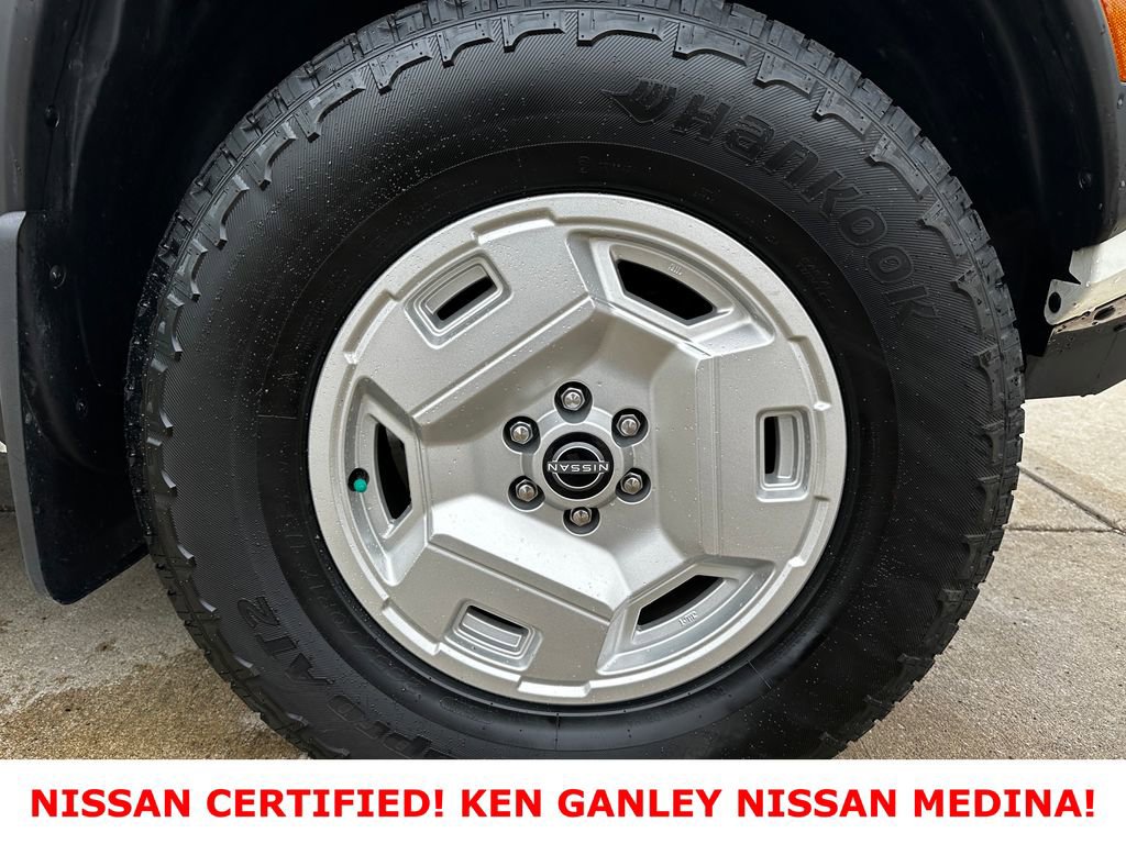 Certified 2024 Nissan Frontier SV w/ Hardbody Edition AWD/4WD image 22