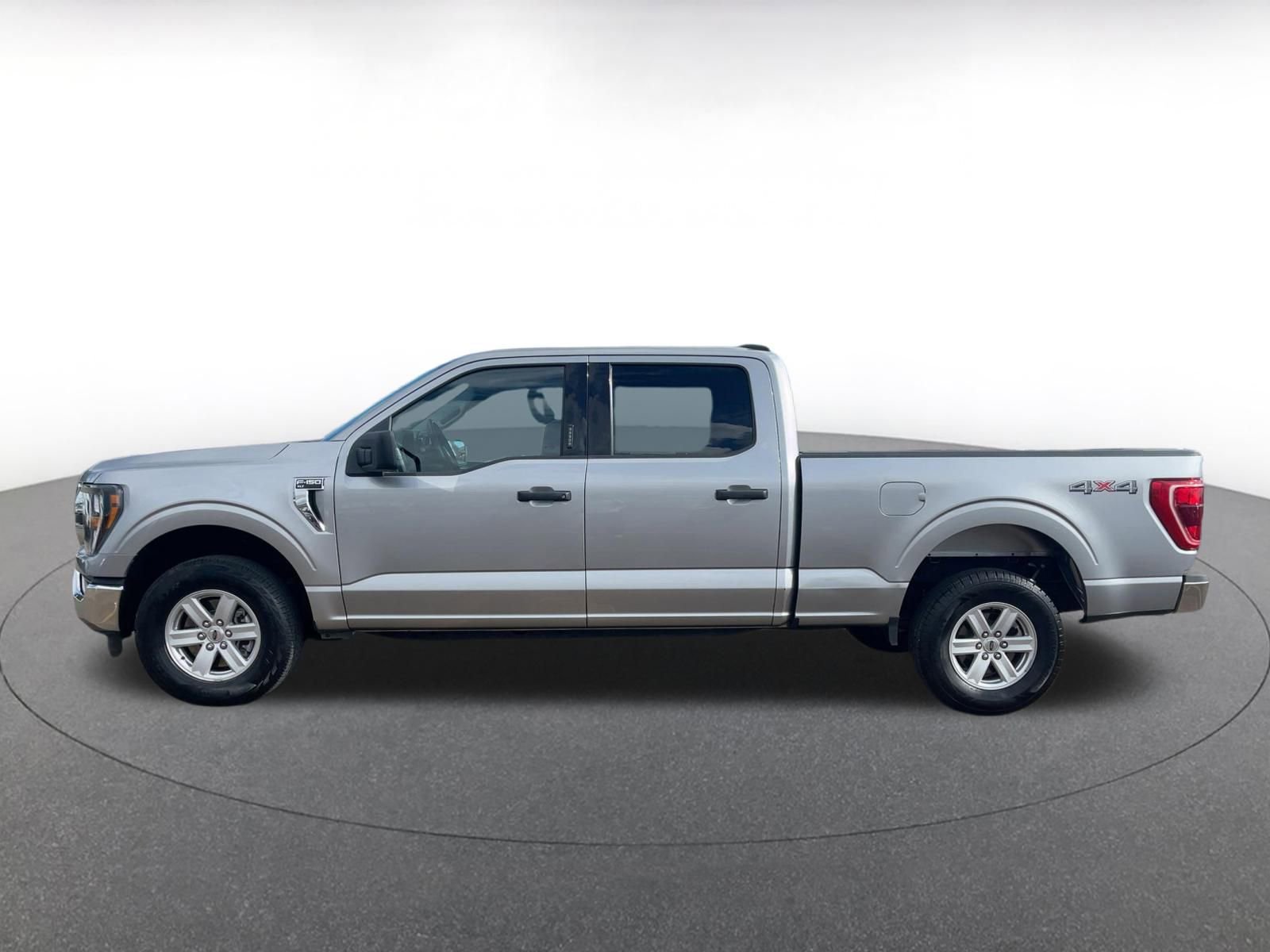 Used 2023 Ford F150 XLT w/ Equipment Group 301A Mid image 10