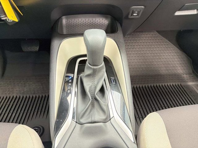 Certified 2025 Toyota Corolla LE image 28