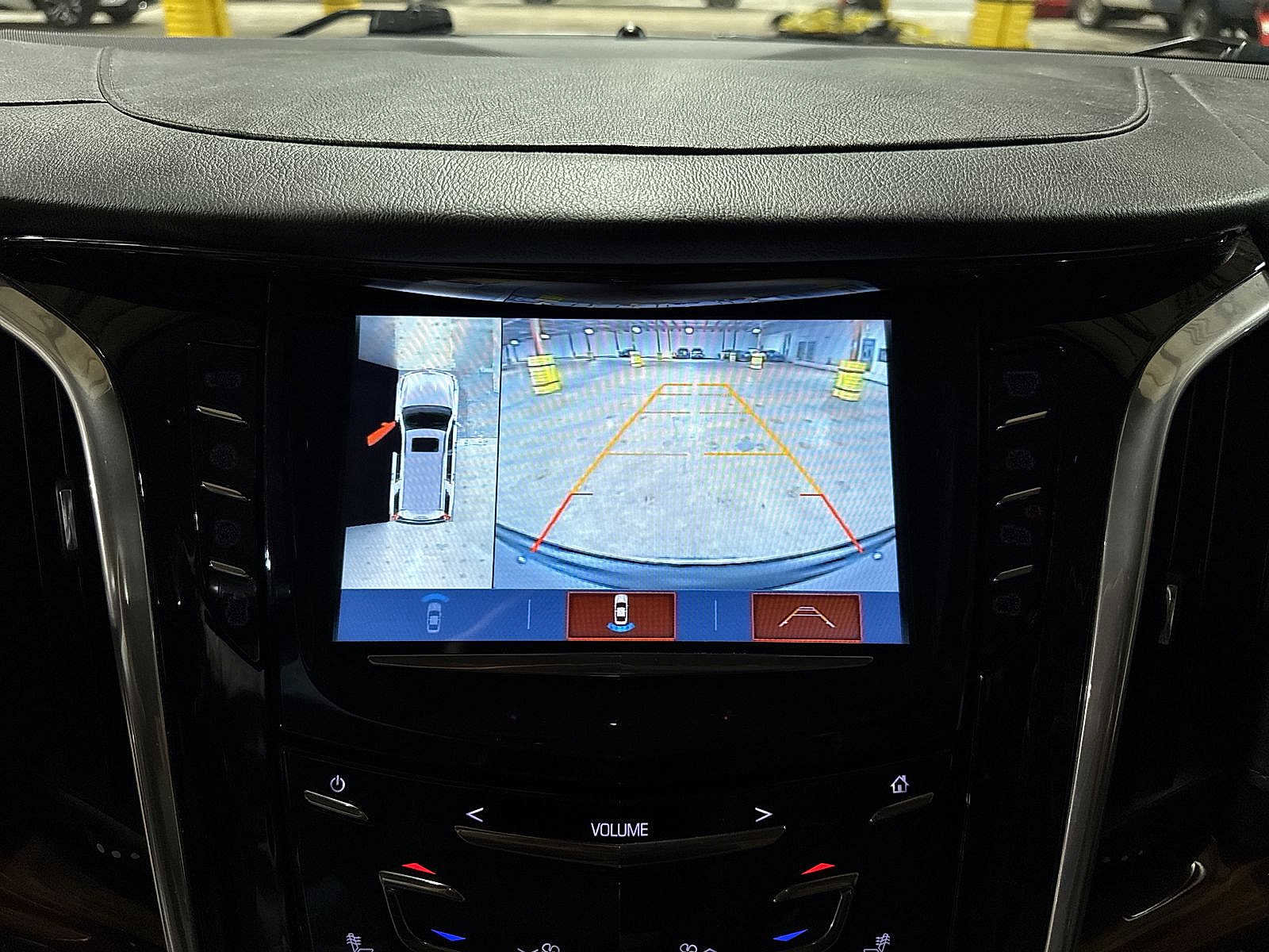 Used 2020 Cadillac Escalade ESV Luxury image 27