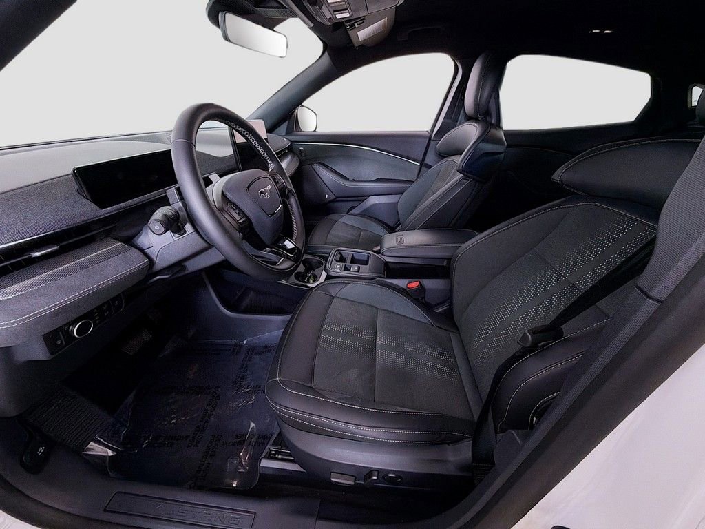 Used 2025 Ford Mustang Mach-E GT image 21