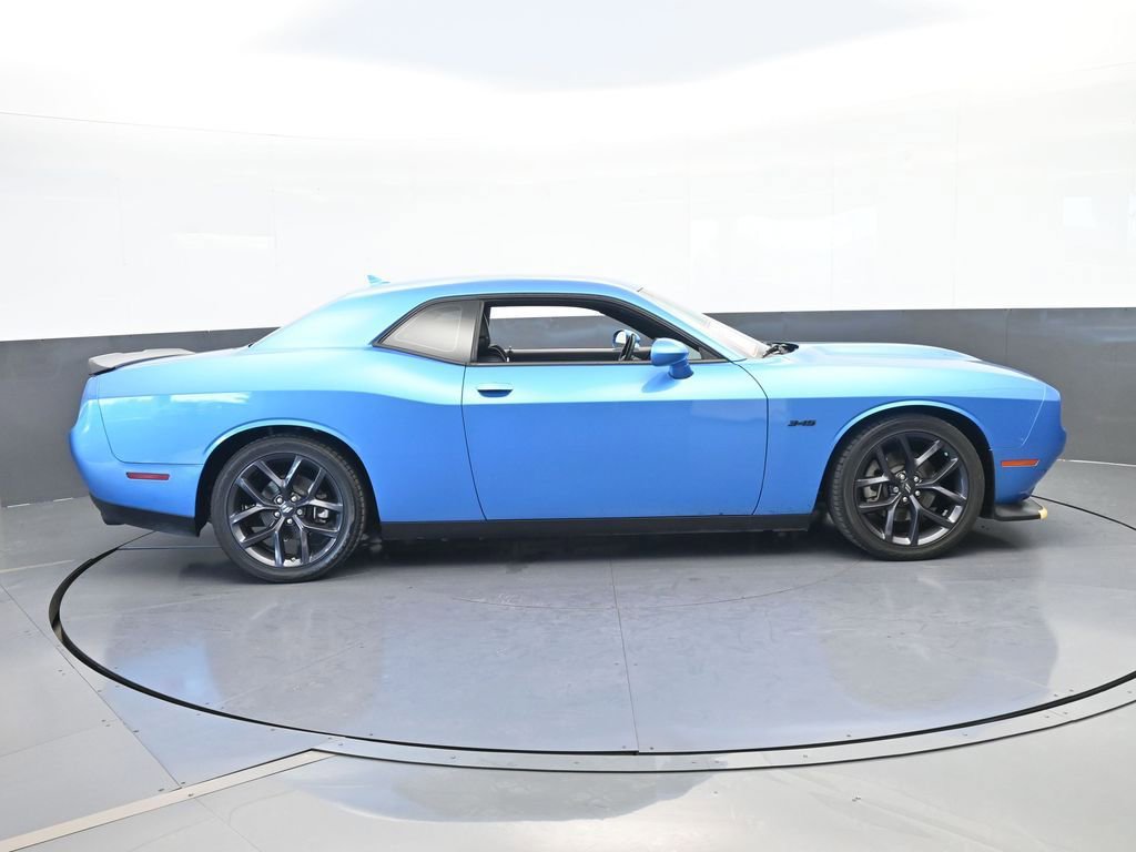 Used 2023 Dodge Challenger R/T w/ Plus Package image 7
