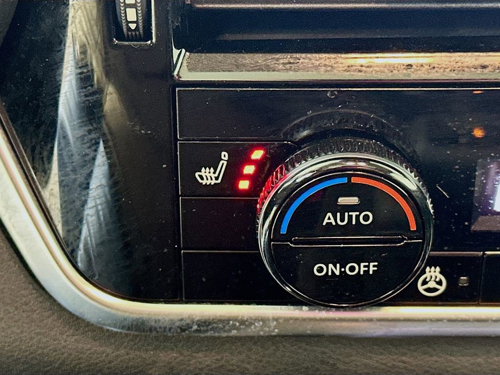 Certified 2023 Nissan Rogue Platinum w/ Platinum Premium Package image 30