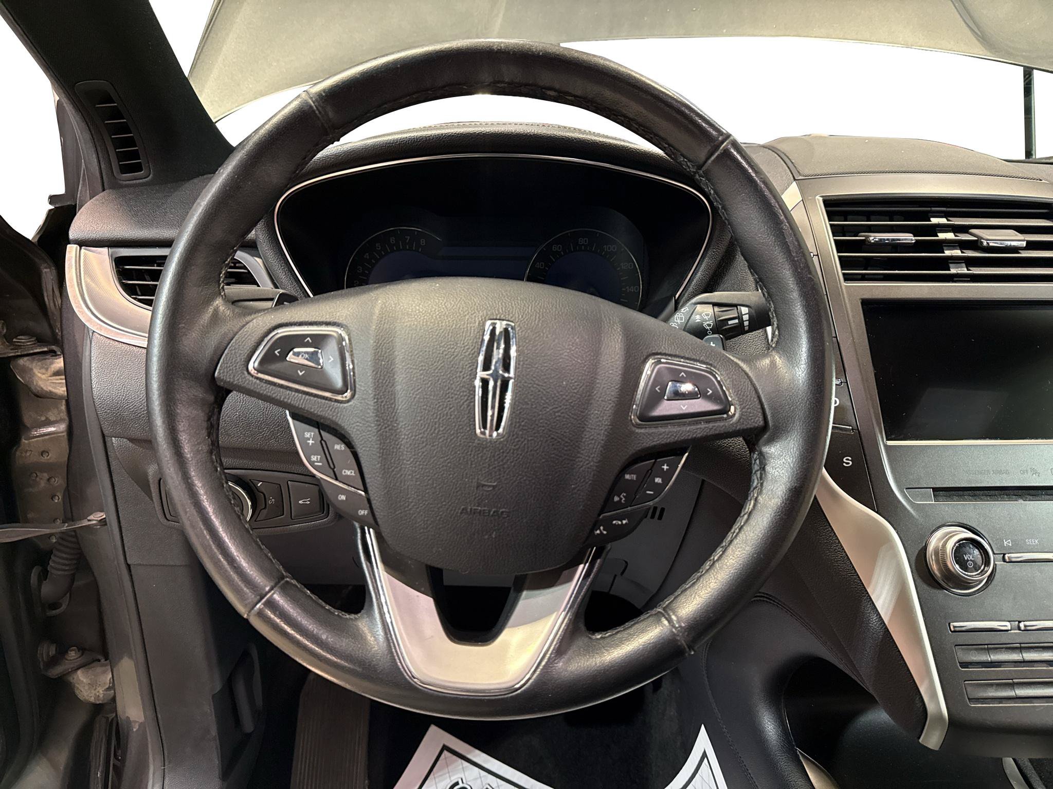 Used 2017 Lincoln MKC Premiere AWD/4WD image 17