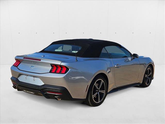 Used 2024 Ford Mustang Premium image 5