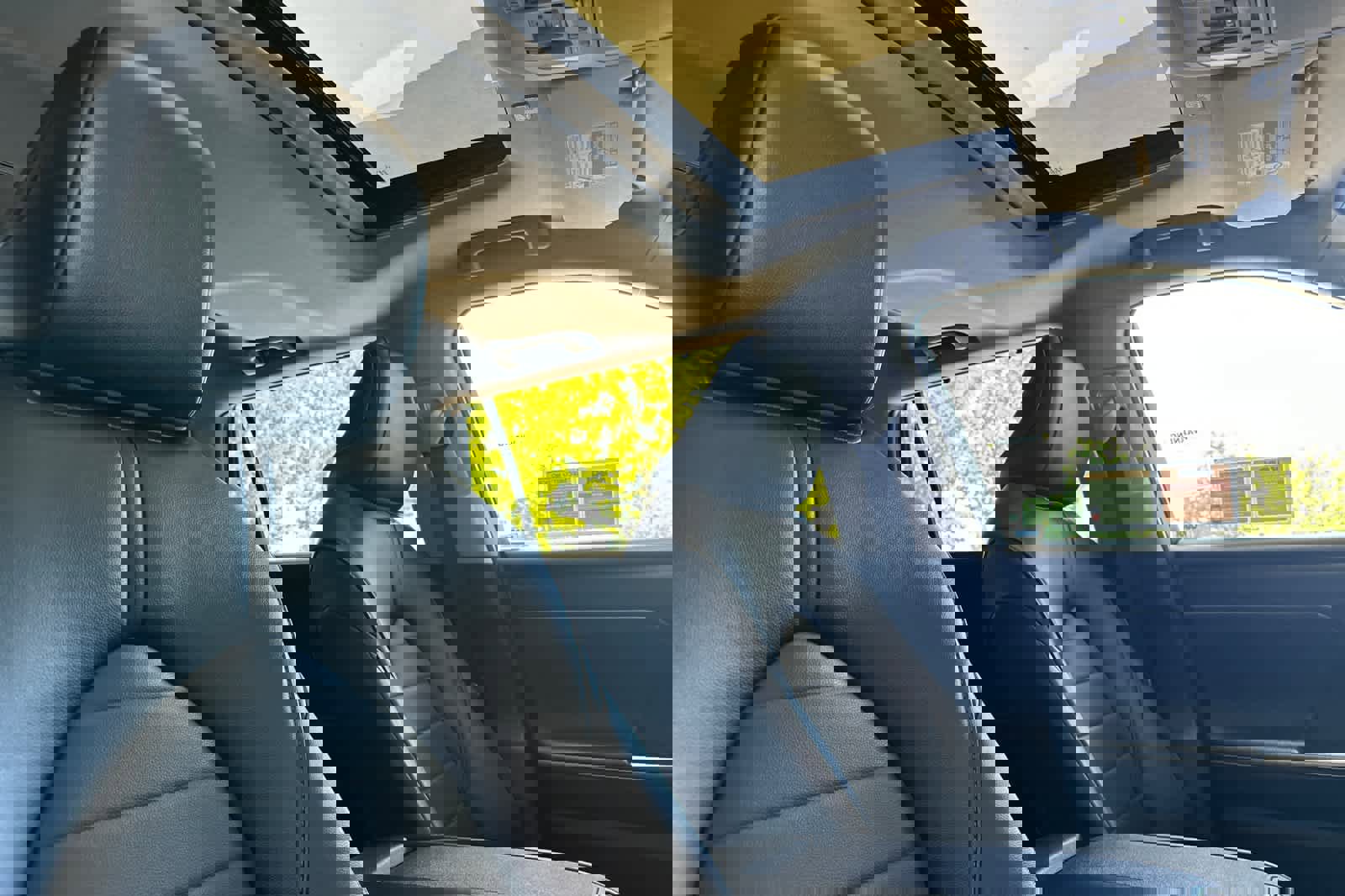 Used 2024 Toyota Highlander XLE image 18