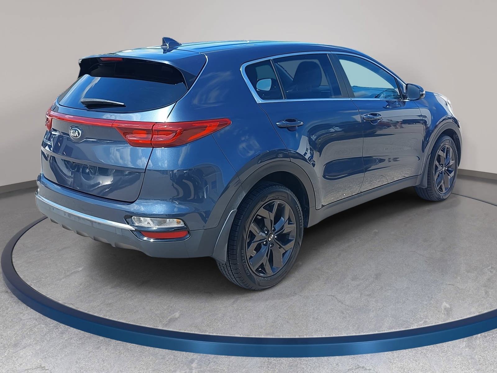 Used 2022 Kia Sportage LX w/ LX FWD Value Edition Package image 5