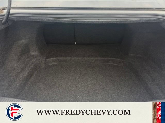 Used 2019 Ford Taurus SEL FWD image 25