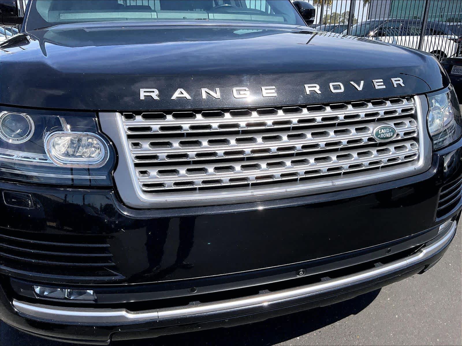 Used 2017 Land Rover Range Rover Supercharged AWD/4WD image 32