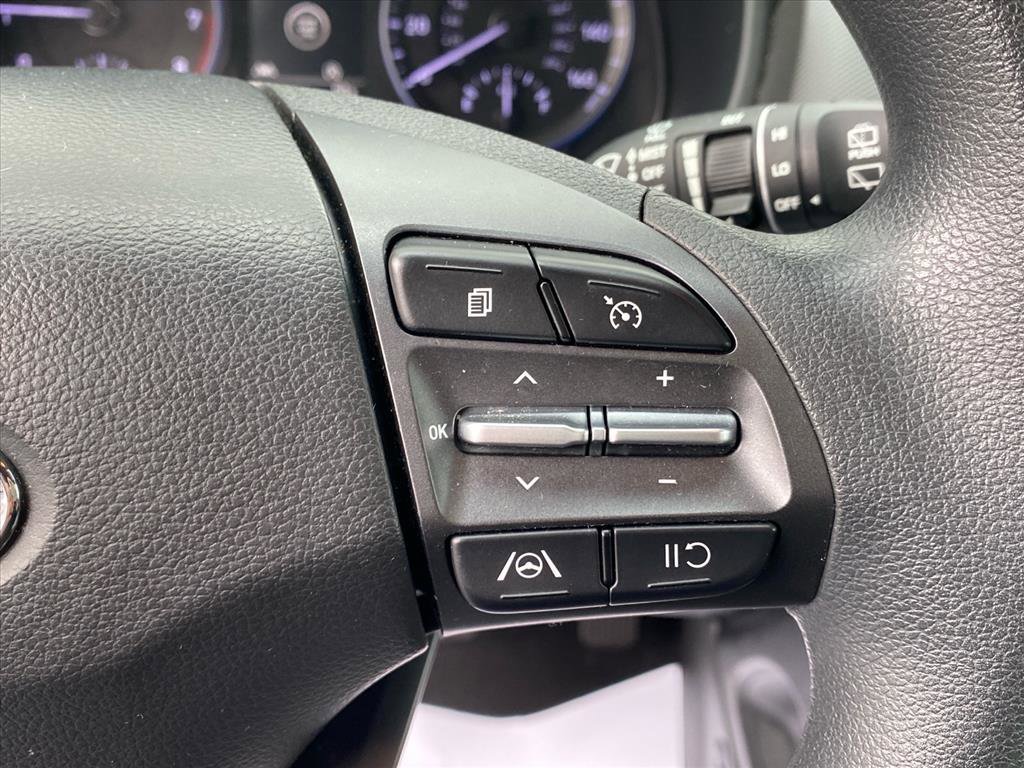 Used 2022 Hyundai Kona SEL w/ Cargo Package AWD/4WD image 16