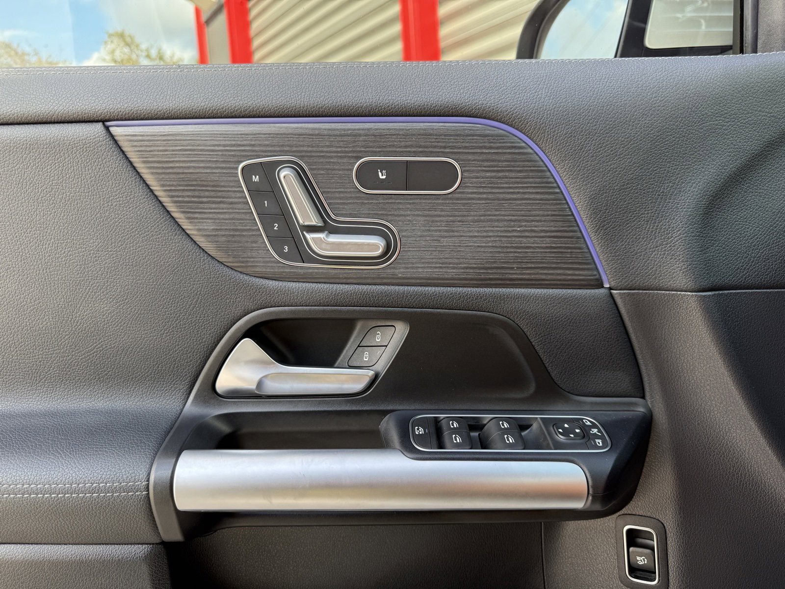 Used 2023 Mercedes-Benz GLA 250 4MATIC image 38