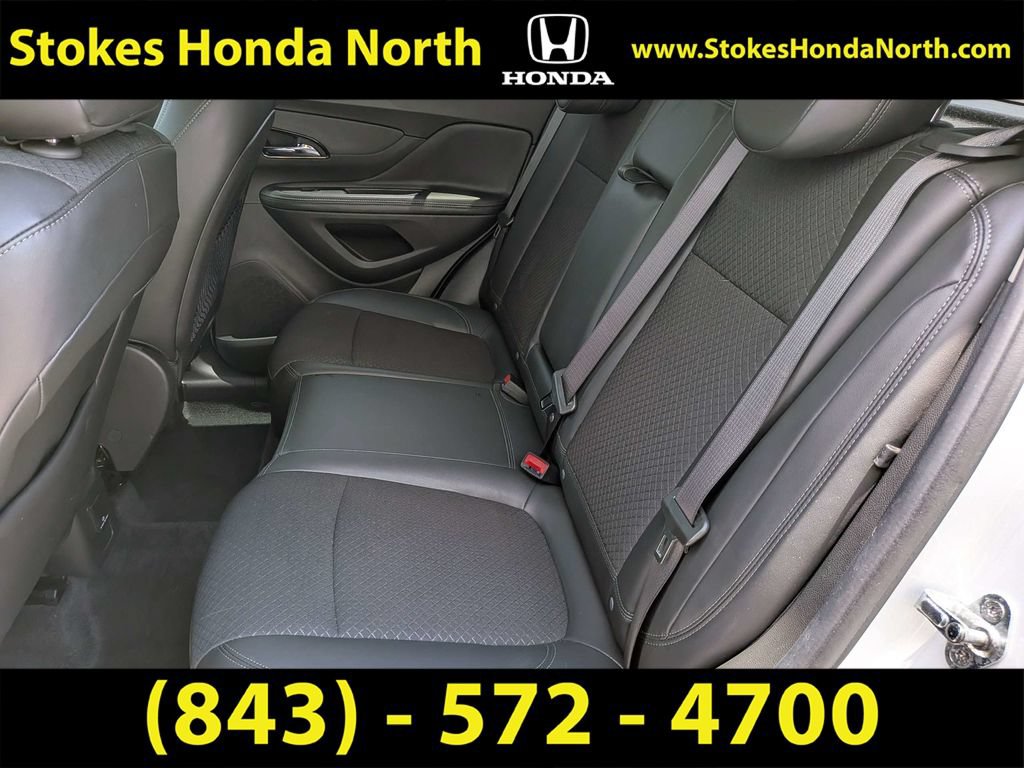 Used 2021 Buick Encore Preferred w/ Safety Package FWD image 16