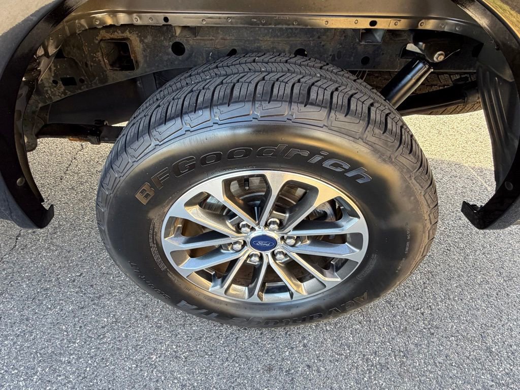 Used 2020 Ford F150 XLT w/ Equipment Group 302A Luxury image 14