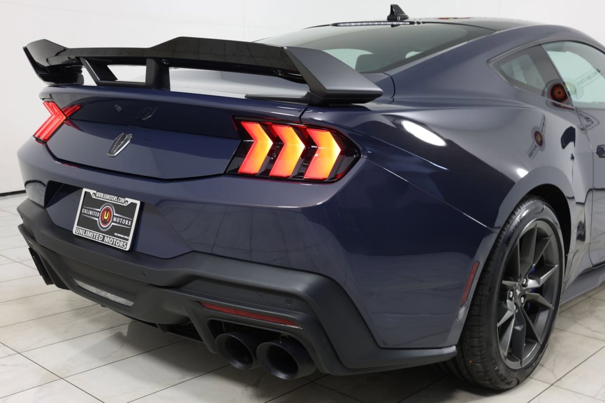 Used 2024 Ford Mustang Dark Horse RWD image 40