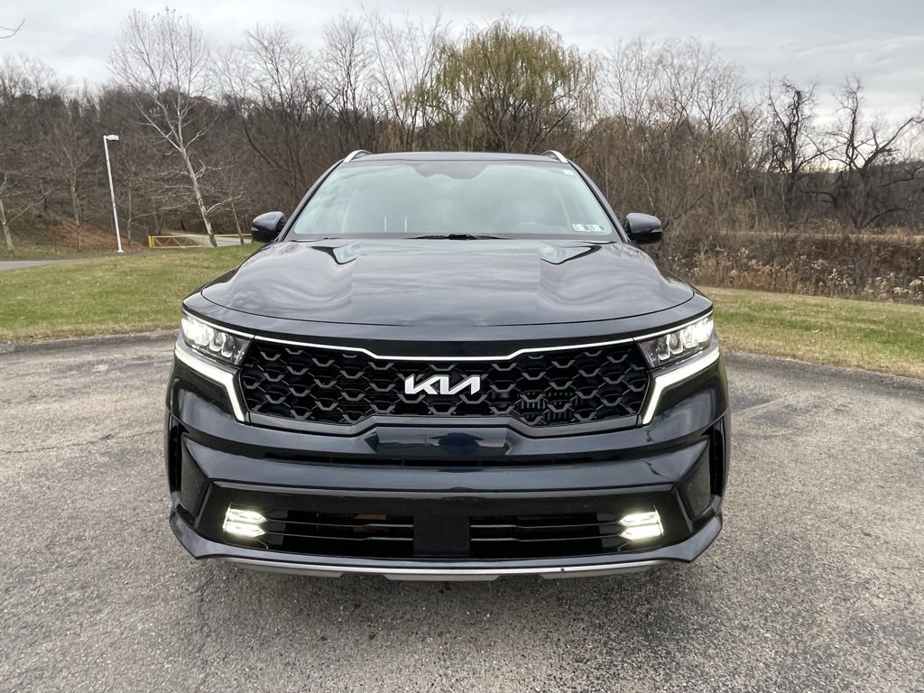 Certified 2023 Kia Sorento EX image 8