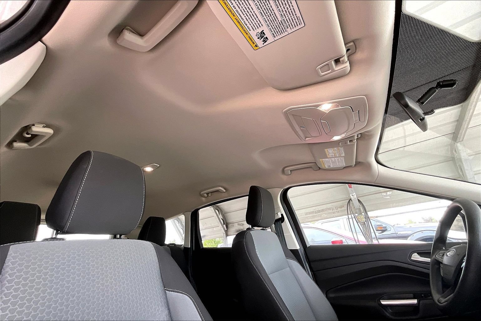 Used 2018 Ford Escape SE w/ SE Sync 3 Package AWD/4WD image 22