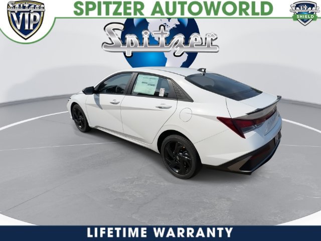 New 2026 Hyundai Elantra Sport FWD image 10