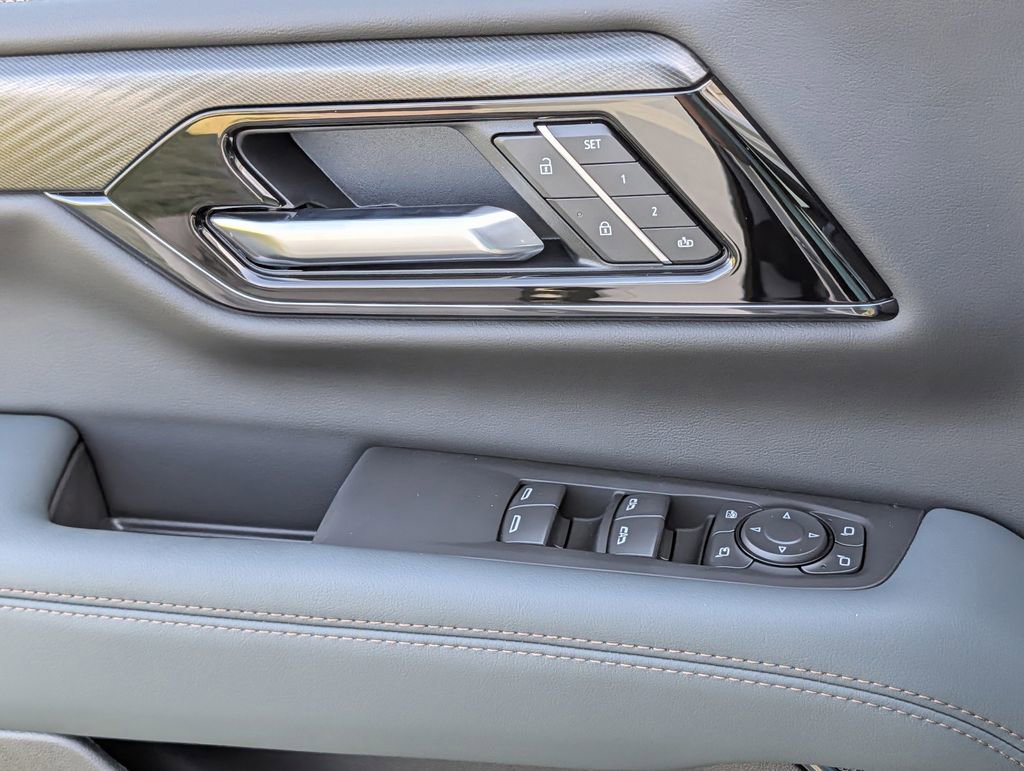 New 2026 GMC Yukon AT4 image 23