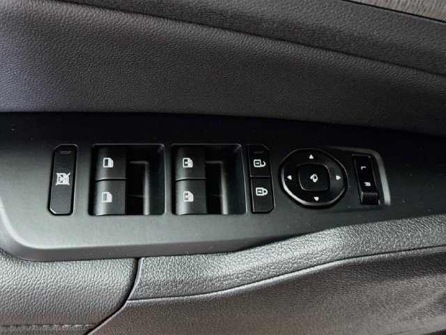 Certified 2026 Kia Sportage X-Line w/ X-Line Technology Package AWD/4WD image 18