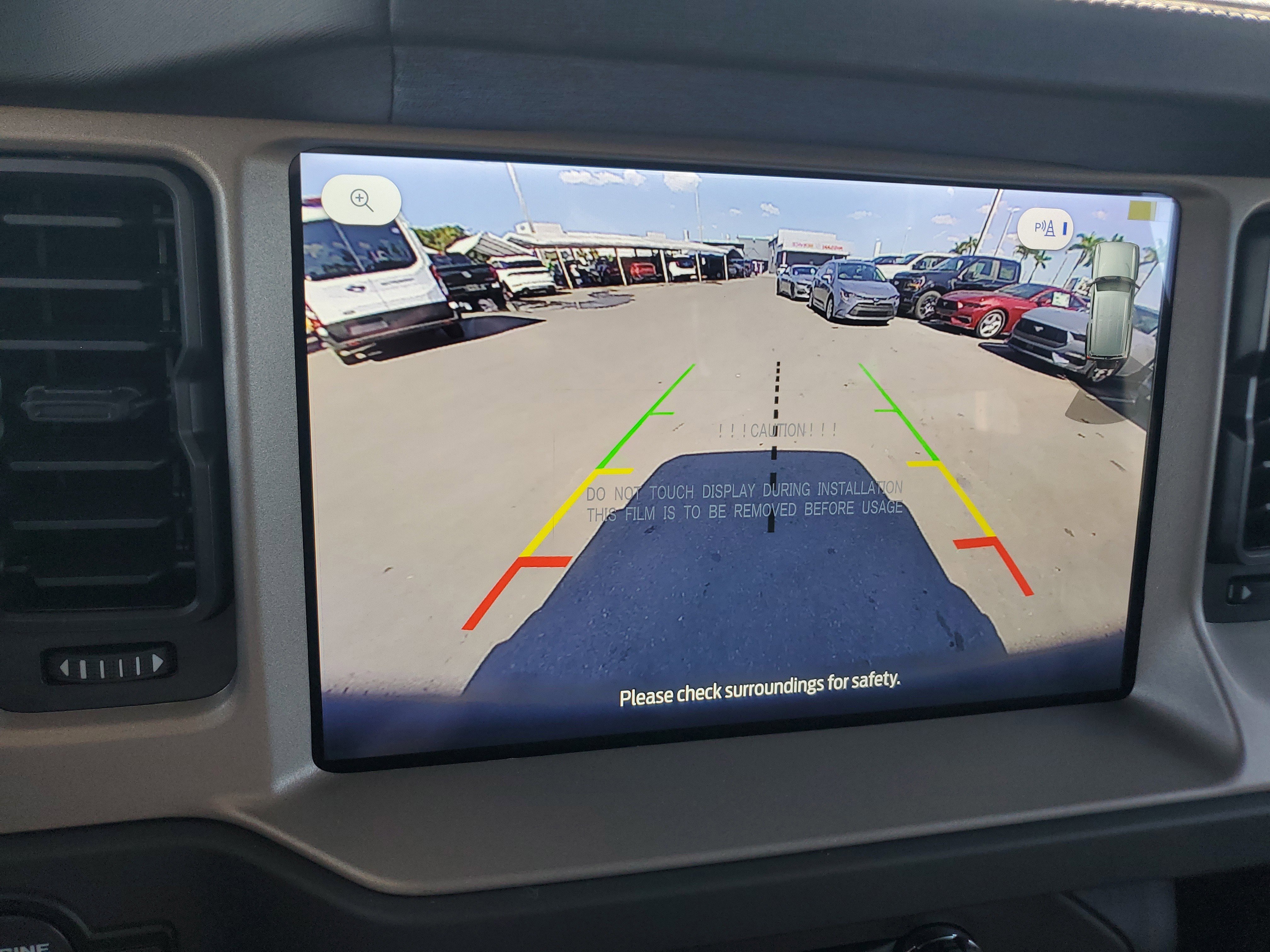 New 2026 Ford Bronco Outer Banks w/ Black Appearance Package image 18