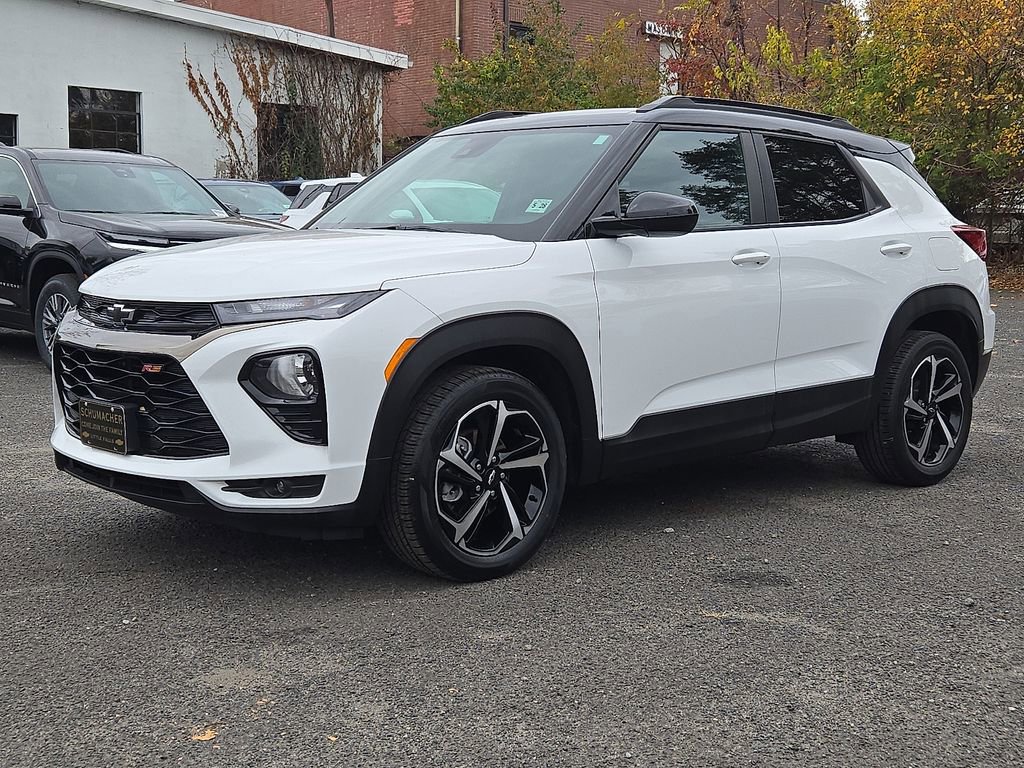 Used 2023 Chevrolet TrailBlazer RS w/ Convenience Package image 3
