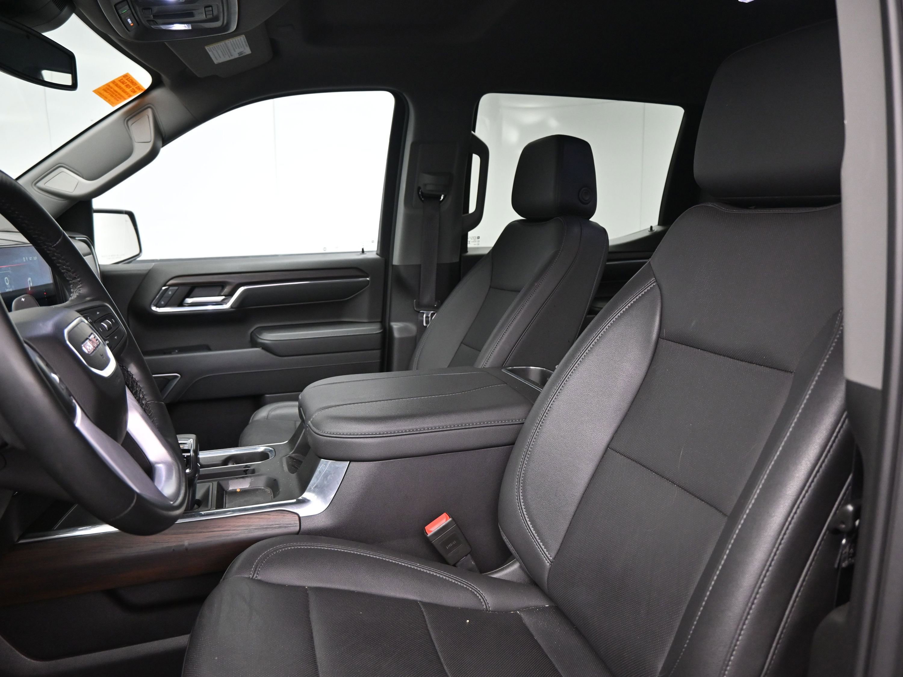 Used 2024 GMC Sierra 1500 SLT w/ SLT Premium Plus Package image 17