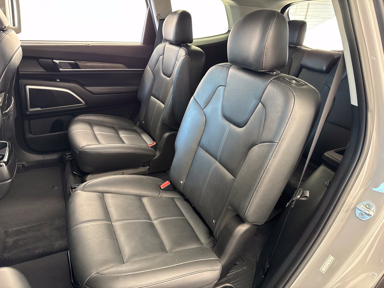 Used 2021 Kia Telluride EX w/ EX Premium Package AWD/4WD image 40