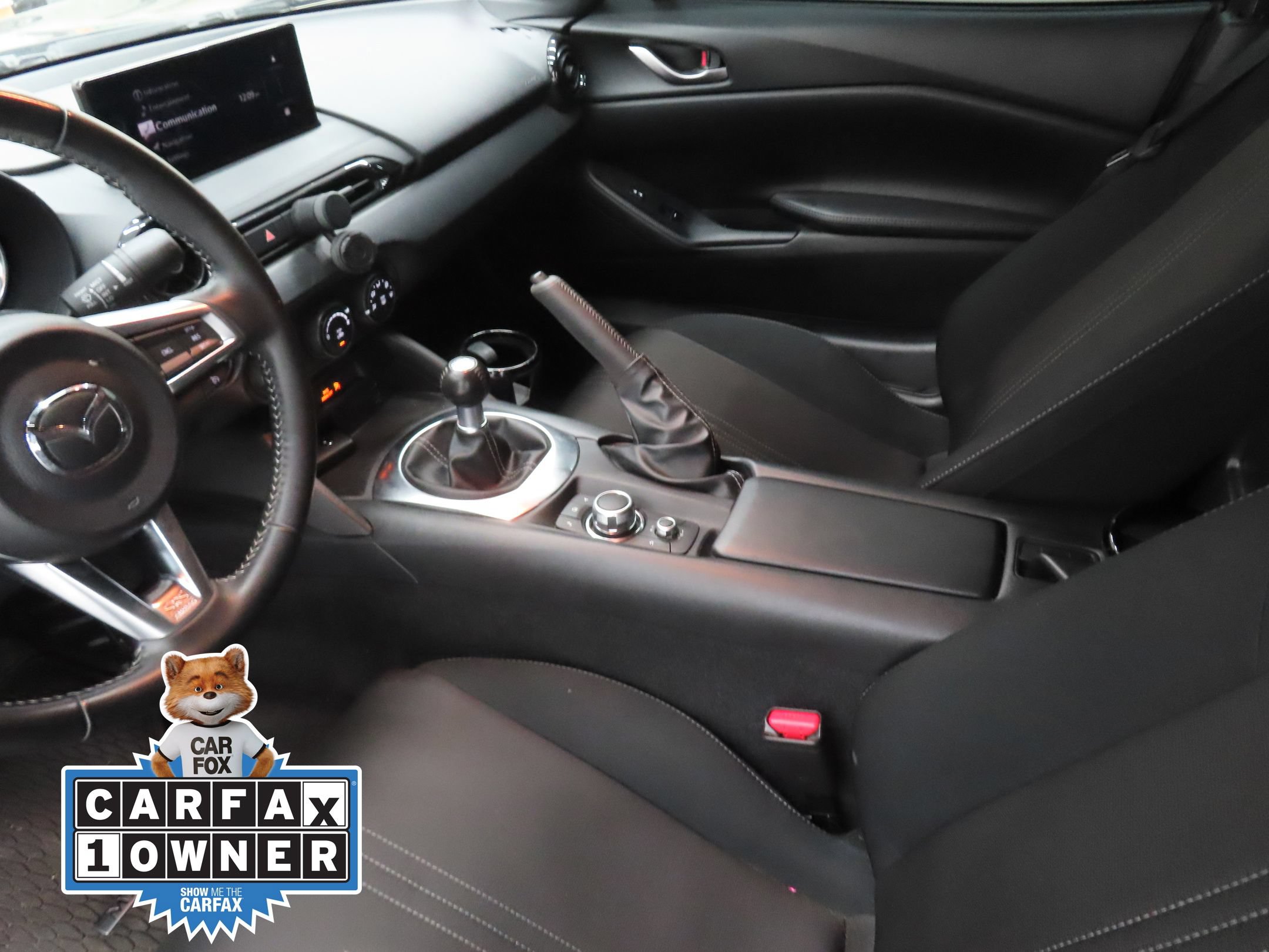 Used 2024 MAZDA MX-5 Miata Sport RWD image 20