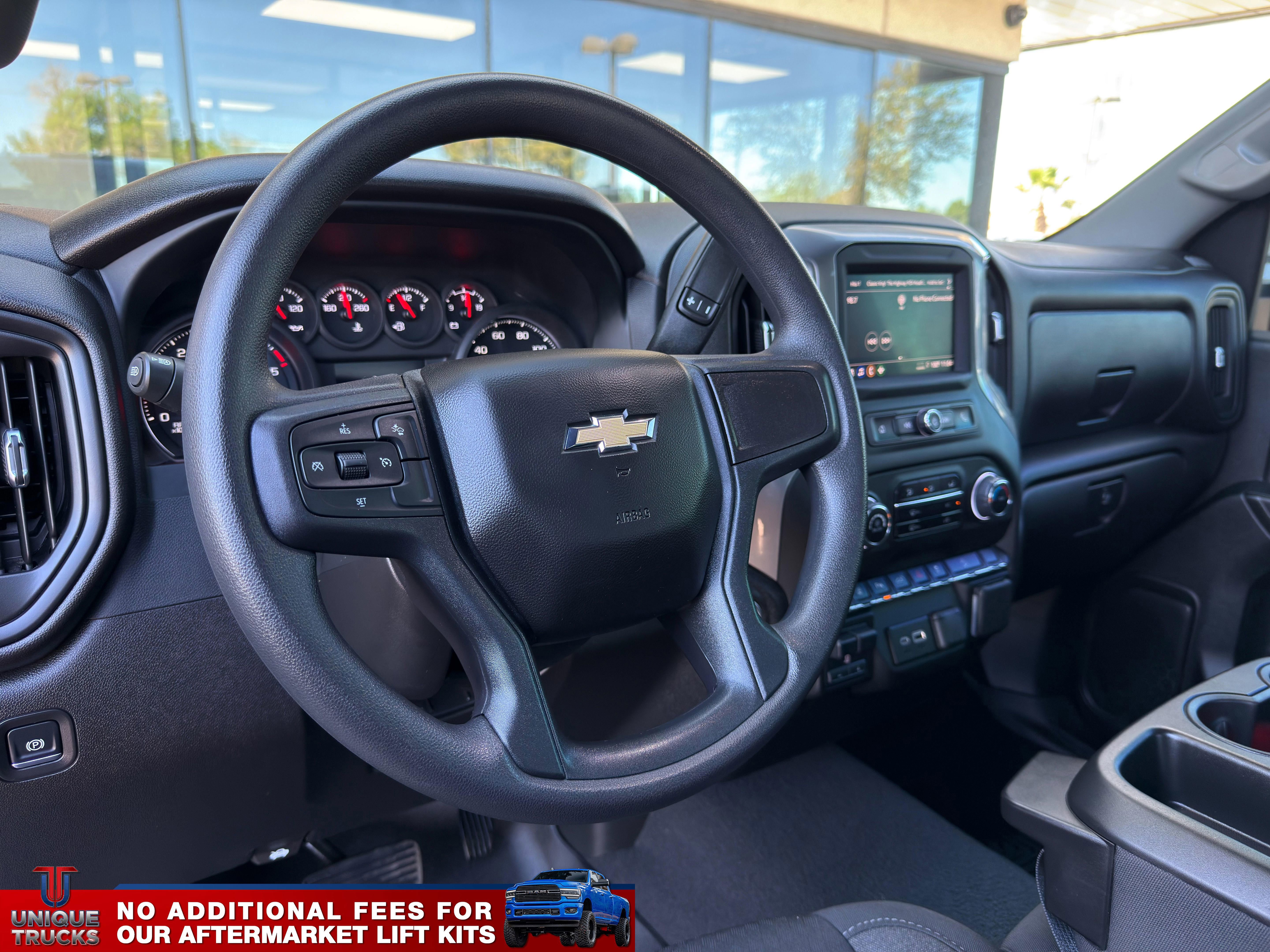 Used 2025 Chevrolet Silverado 2500 Custom w/ Custom Value Package image 16