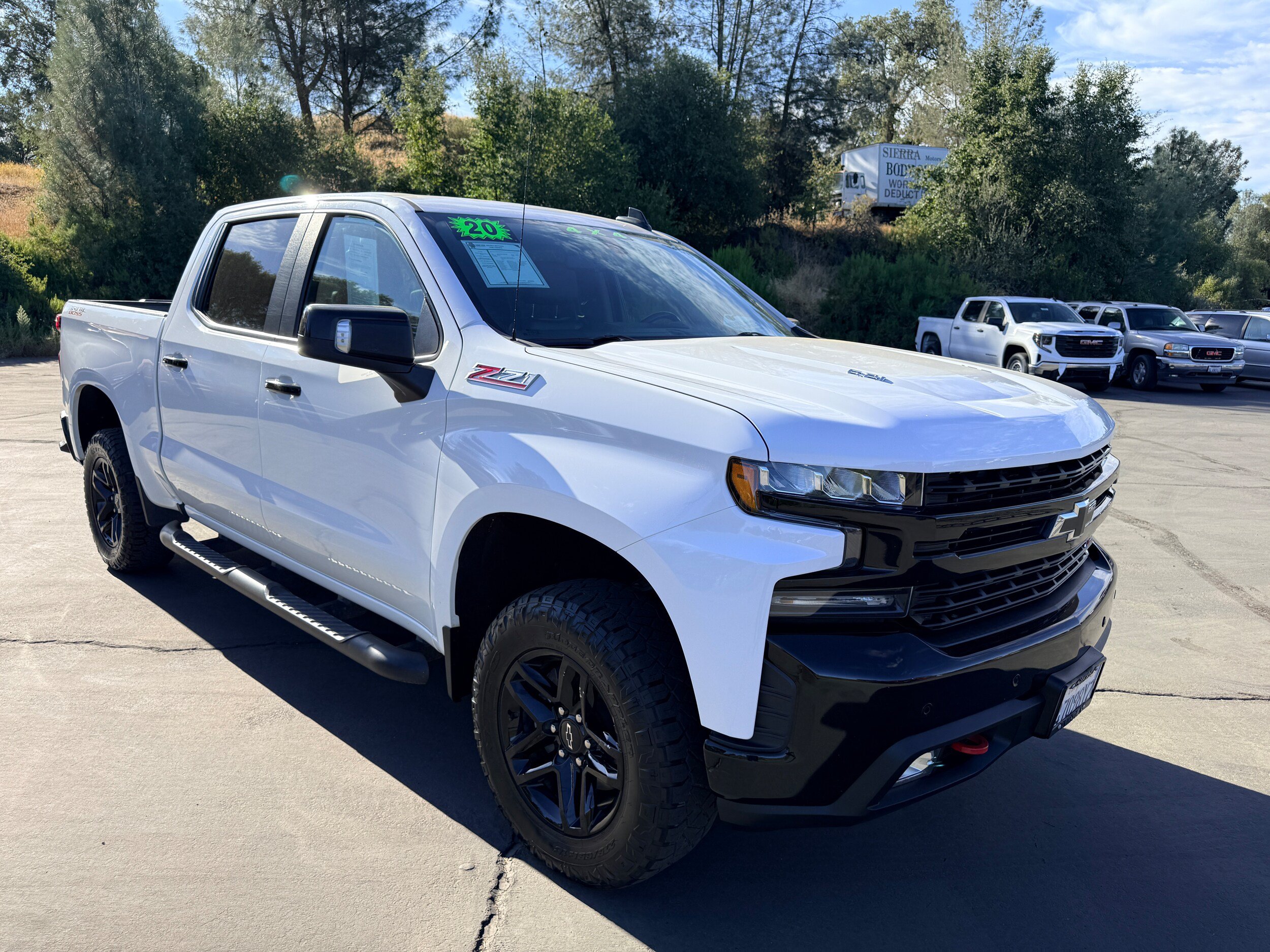 Used 2020 Chevrolet Silverado 1500 LT Trail Boss AWD/4WD image 4