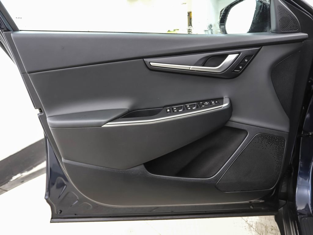 Used 2024 Kia EV6 Light image 9