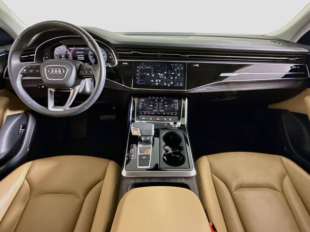 Used 2023 Audi Q8 Premium Plus AWD/4WD image 9