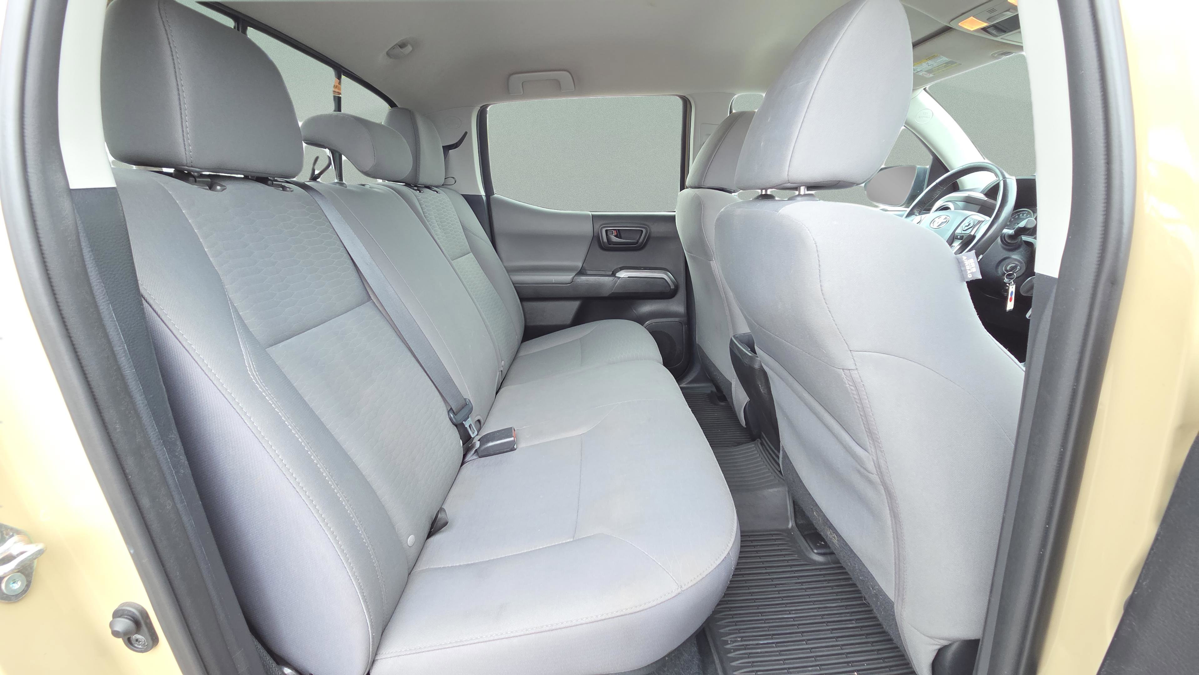 Used 2019 Toyota Tacoma SR5 image 15