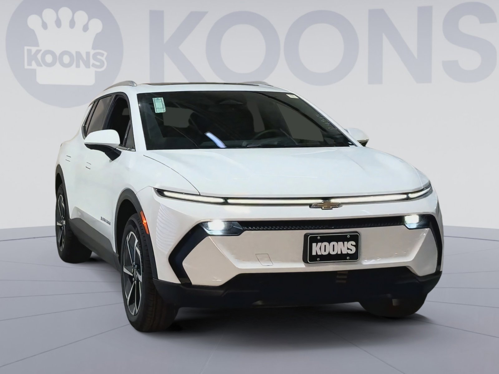 New 2026 Chevrolet Equinox EV LT image 4