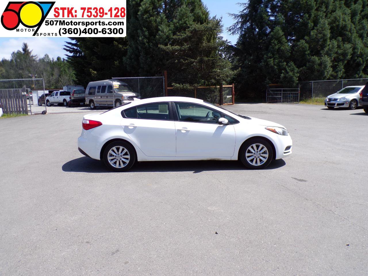 Used 2014 Kia Forte LX w/ Popular Package FWD image 9