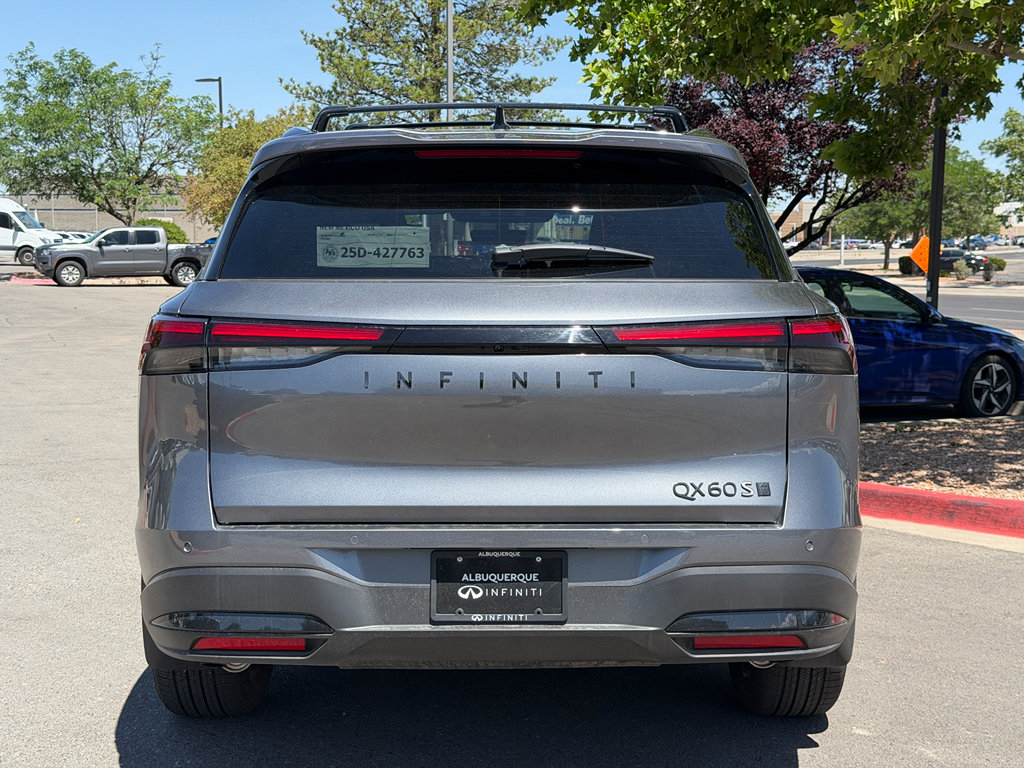 Certified 2026 INFINITI QX60 Sport w/ Dark Cargo Package AWD/4WD image 8