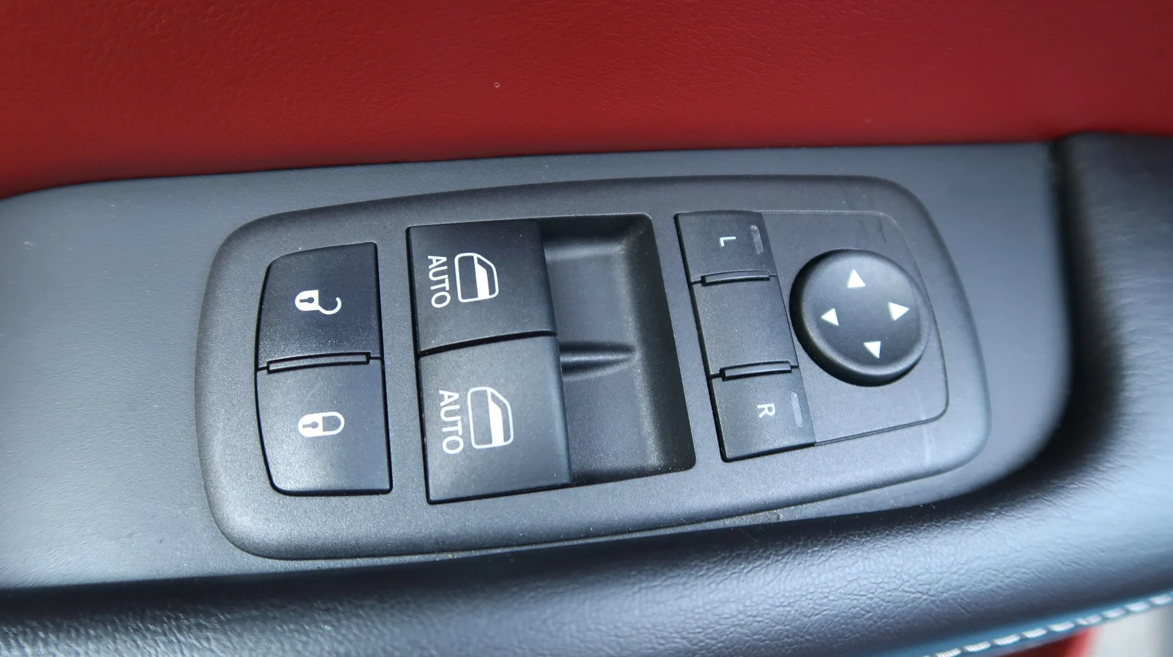 Used 2023 Dodge Challenger SRT Hellcat RWD image 24