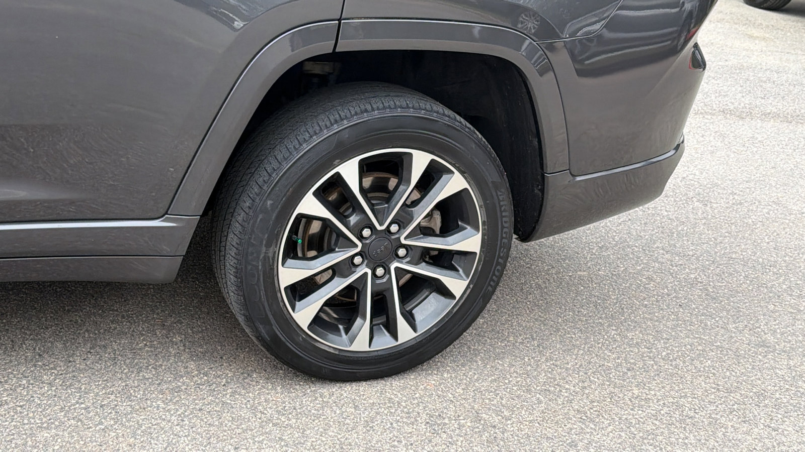 Used 2021 Jeep Grand Cherokee L Overland image 12