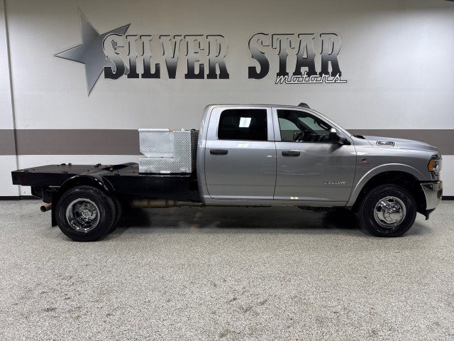 Used 2022 RAM 3500 Tradesman w/ Chrome Appearance Group image 38