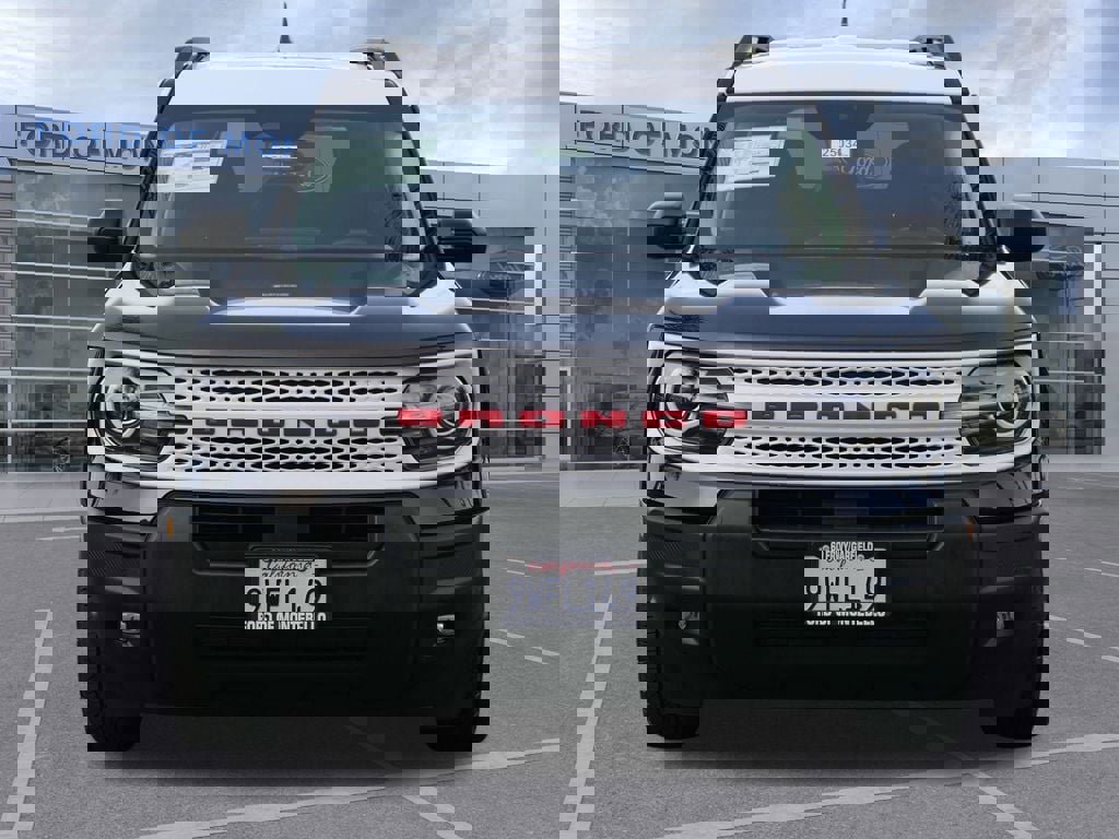 Used 2025 Ford Bronco Sport Heritage w/ Convenience Package image 9