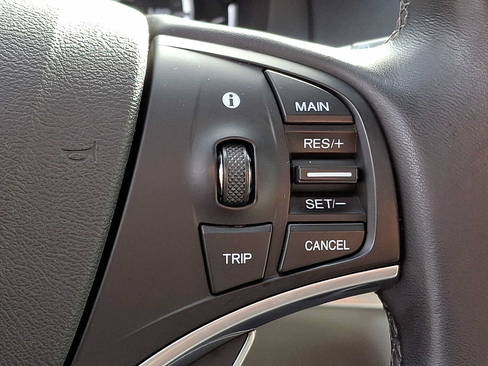 Used 2020 Acura MDX w/ Technology Package AWD/4WD image 20
