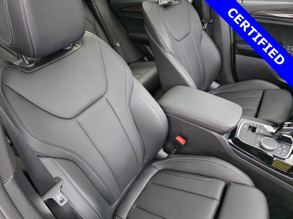 Certified 2024 BMW X3 M40i w/ Shadowloine Package image 30