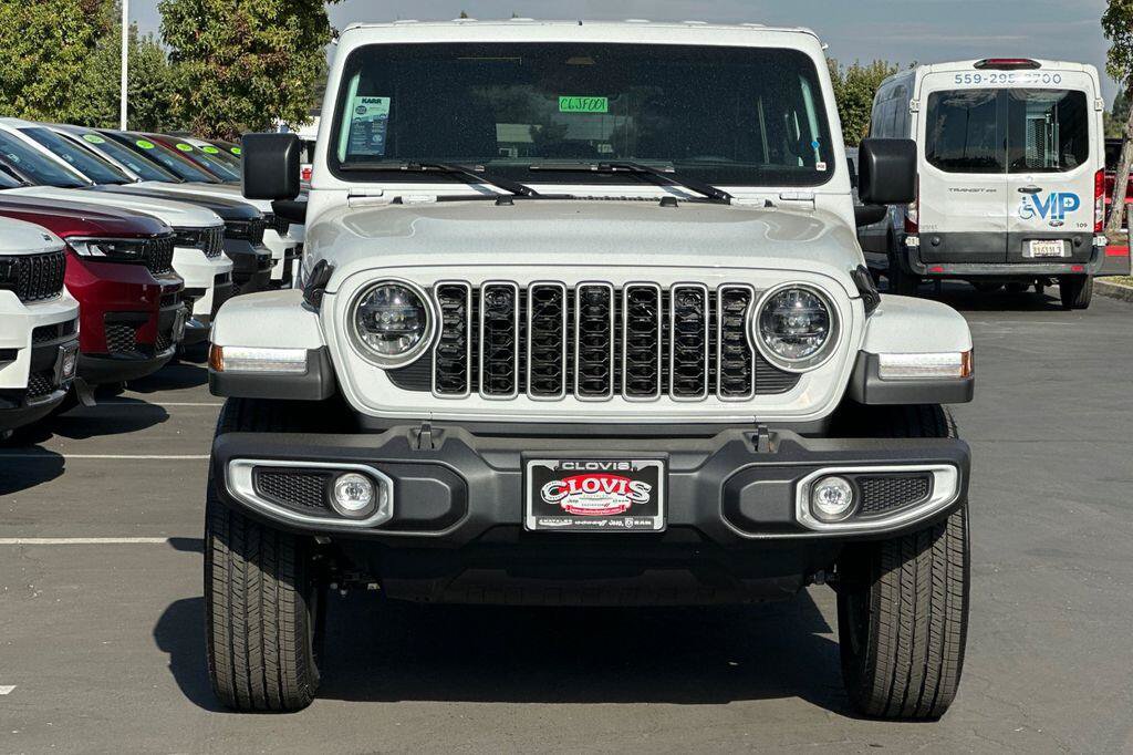 New 2026 Jeep Wrangler Unlimited Sahara AWD/4WD image 9