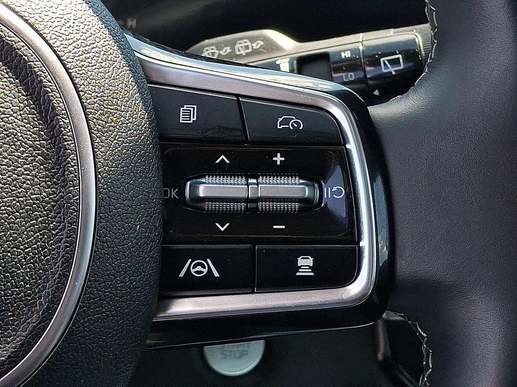Certified 2024 Kia Sorento X-Line EX AWD/4WD image 18