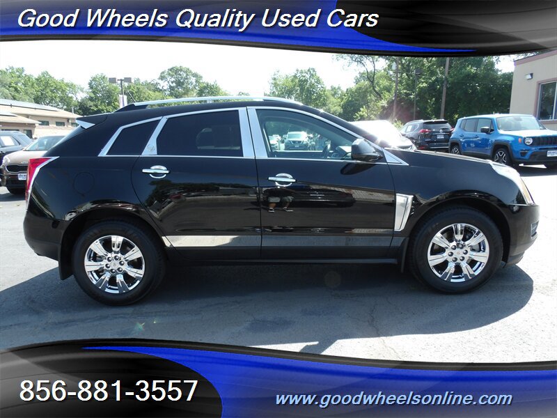 Used 2015 Cadillac SRX Luxury w/ Driver Awareness Package FWD image 4