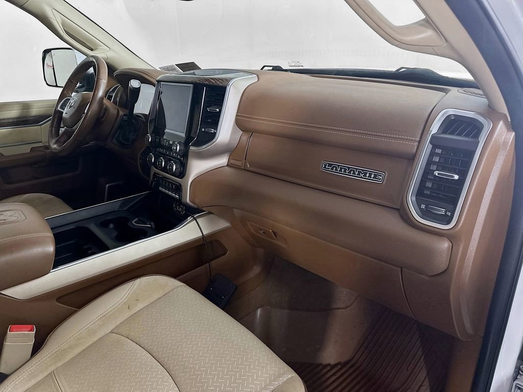 Used 2020 RAM 3500 Laramie image 31
