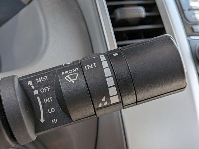 Used 2017 Nissan Frontier SV w/ SV Value Truck Package RWD image 11