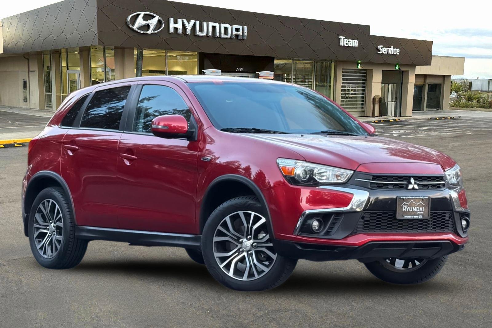 Used 2019 Mitsubishi Outlander Sport ES video 2